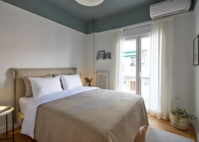 Elia\'S Apartment Nk