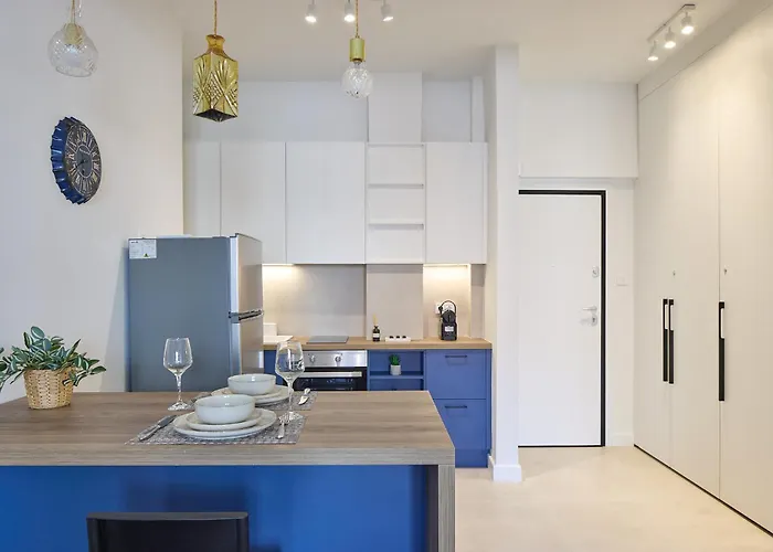 Elia\'S Apartment Nk